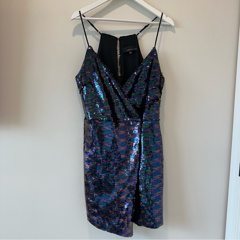 Women’s Multicolor Sequin Cocktail Wrap Mini Dress Size Small LBD Romantic Dark